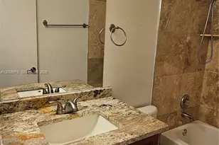 5352 NE 6th Ave, Oakland Park, FL 33334 - Photo 19