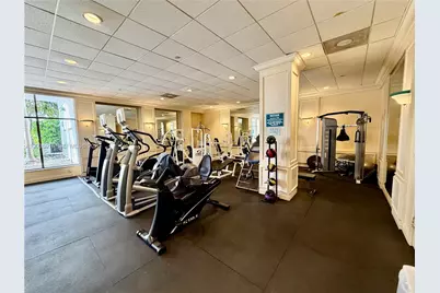 5700 Collins Ave #14M, Miami Beach, FL 33140 - Photo 7