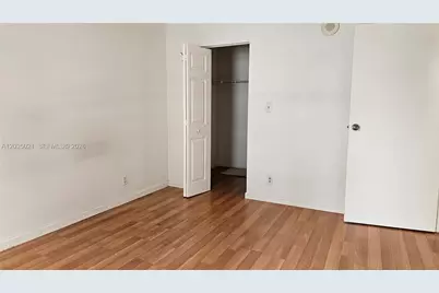 16909 N Bay Rd #217, Sunny Isles Beach, FL 33160 - Photo 3