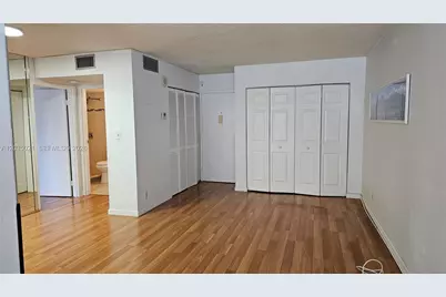 16909 N Bay Rd #217, Sunny Isles Beach, FL 33160 - Photo 9
