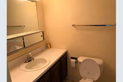 1655 NE 115th St #29B, Miami, FL 33181 - Photo 9