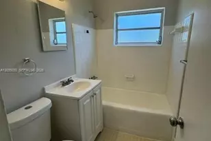 9815 Pan American Dr, Cutler Bay, FL 33189 - Photo 17