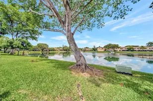 5223 W Gate Lake Rd, Tamarac, FL 33319 - Photo 33