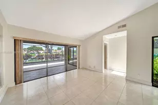 5223 W Gate Lake Rd, Tamarac, FL 33319 - Photo 17