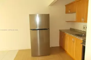 1400 SW 124th Terrace, Pembroke Pines, FL 33027 - Photo 25