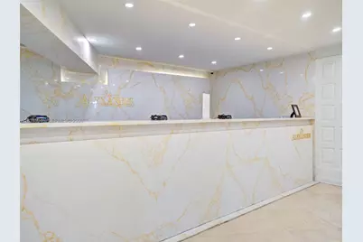 5225 Collins Ave #1606, Miami Beach, FL 33140 - Photo 17