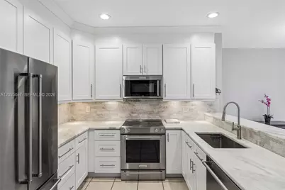612 SW 6th St, Fort Lauderdale, FL 33315 - Photo 9