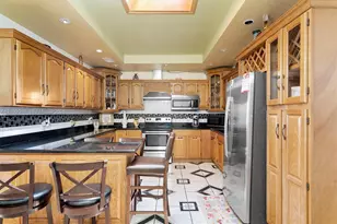 348 NE 118th St, Miami, FL 33161 - Photo 9