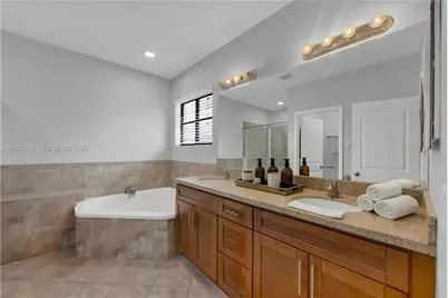 13384 SW 268th Ter, Homestead, FL 33032 - Photo 15