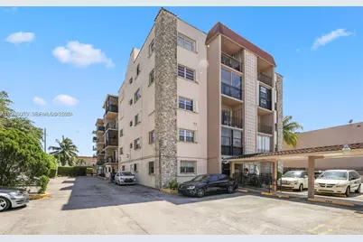 3640 NW 9th St #302, Miami, FL 33125 - Photo 1