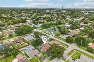 1812 N 45th Ave, Hollywood, FL 33021 - Photo 29
