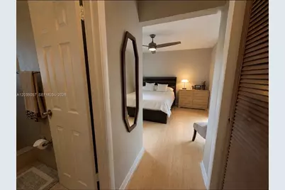 1812 N 45th Ave, Hollywood, FL 33021 - Photo 13