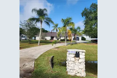 6101 Palmetto Dr #6101, Fort Pierce, FL 34982 - Photo 1