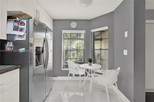 10044 SW 137th Pl, Miami, FL 33186 - Photo 13
