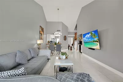 10044 SW 137th Pl #., Miami, FL 33186 - Photo 9