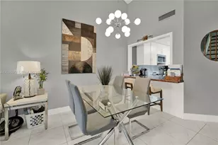 10044 SW 137th Pl, Miami, FL 33186 - Photo 7