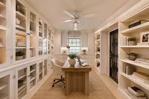 785 NE 155th St, Miami, FL 33162 - Photo 13