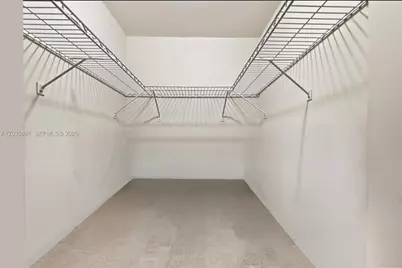 3700 N 56th Ave #1012, Hollywood, FL 33021 - Photo 11