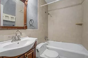 583 NW 47th St, Miami, FL 33127 - Photo 13