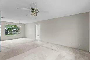 2862 SW 13th Ct, Deerfield Beach, FL 33442 - Photo 9