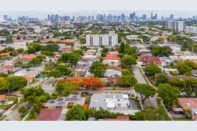590 SW 23rd Ave, Miami, FL 33135 - Photo 21