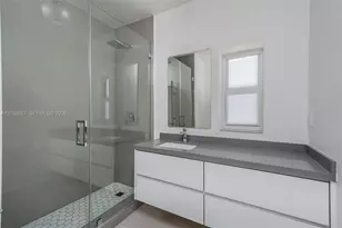 590 SW 23rd Ave, Miami, FL 33135 - Photo 17