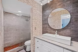 3665 NE 167th St, North Miami Beach, FL 33160 - Photo 13