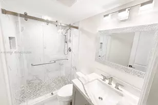 3301 N Country Club Dr, Aventura, FL 33180 - Photo 11