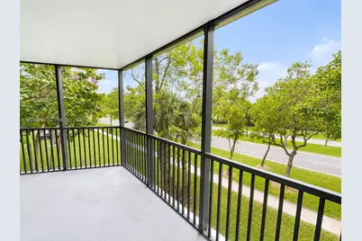 3301 N Country Club Dr #305, Aventura, FL 33180 - Photo 15