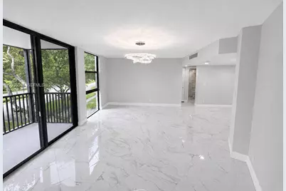 3301 N Country Club Dr #305, Aventura, FL 33180 - Photo 3