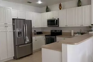 3199 NW 32nd Terrace, Oakland Park, FL 33309 - Photo 13