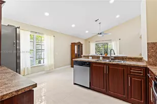 11637 NW 3rd Dr, Coral Springs, FL 33071 - Photo 11