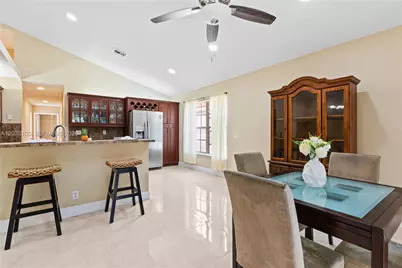 11637 NW 3rd Dr, Coral Springs, FL 33071 - Photo 9