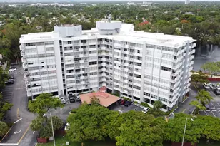 1300 NE Miami Gardens Dr, Miami, FL 33179 - Photo 1