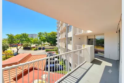 1300 NE Miami Gardens Dr #308E, Miami, FL 33179 - Photo 13