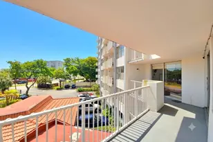 1300 NE Miami Gardens Dr, Miami, FL 33179 - Photo 13