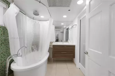 1024 Ocean Dr #A402, Miami Beach, FL 33139 - Photo 7