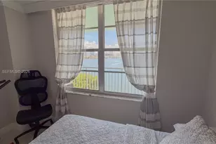 301 174th St, Sunny Isles Beach, FL 33160 - Photo 57
