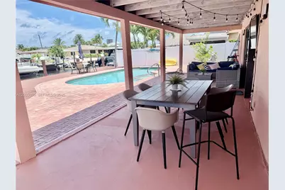 2447 SE 15th St, Pompano Beach, FL 33062 - Photo 37