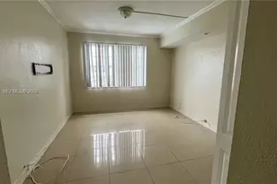 486 NW 165th St Rd, Miami, FL 33169 - Photo 11