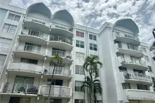 486 NW 165th St Rd, Miami, FL 33169 - Photo 17