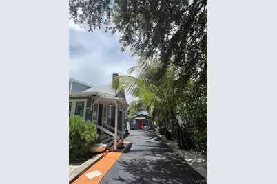 840 SW 13th Ave, Miami, FL 33135 - Photo 3