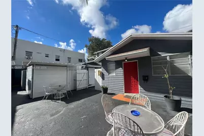840 SW 13th Ave, Miami, FL 33135 - Photo 15