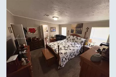 7117 SW Archer Rd, Other City - In The State Of Florida, FL 32608 - Photo 5