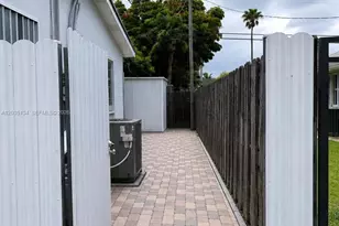 9515 Dominican Dr, Cutler Bay, FL 33189 - Photo 11