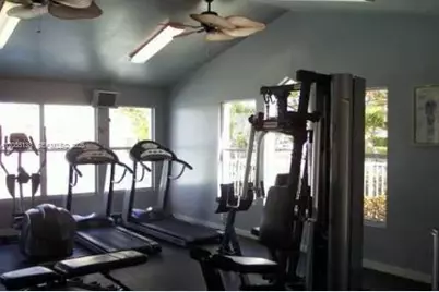 3465 NW 44th St #103, Oakland Park, FL 33309 - Photo 31