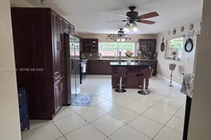 17405 SW 109th Ct, Miami, FL 33157 - Photo 11