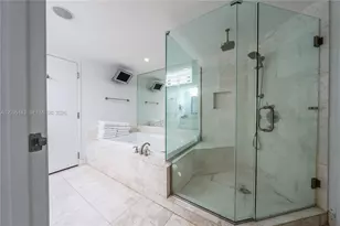 9401 Collins Ave, Surfside, FL 33154 - Photo 23