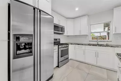 9982 SW 196th St, Cutler Bay, FL 33157 - Photo 11