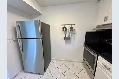821 Euclid Ave #304, Miami Beach, FL 33139 - Photo 15
